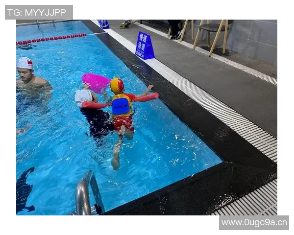 游泳对身体健康的多重益处及其对心肺功能和肌肉强度的积极影响 游泳对身体健康的多重益处及其对心肺功能和肌肉强度的积极影响