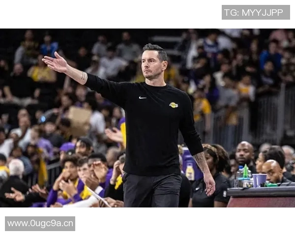 湖人队崭新赛季展望：明星阵容、战术革新与冠军梦想再启程